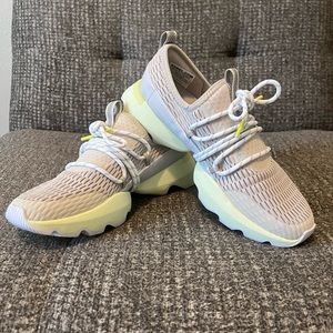 Sorel Women's Kinetic Impact Lace Shoe